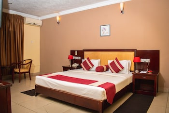 bridgeview hotel and conference centre