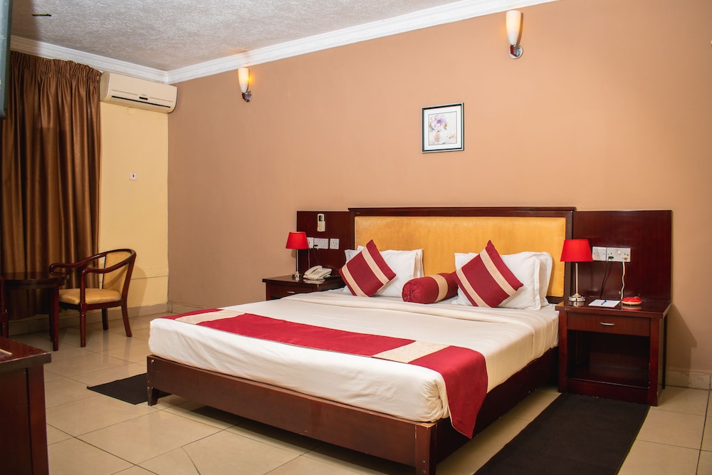 bridgeview hotel and conference centre