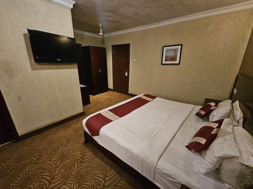 bridgeview hotel and conference centre