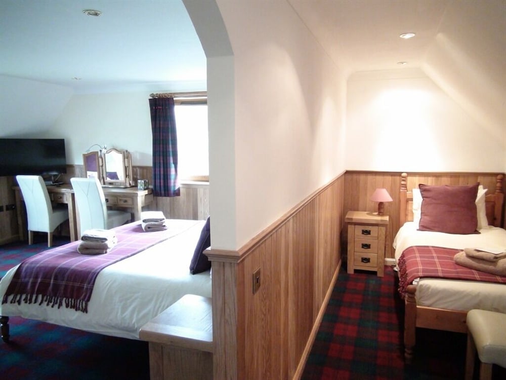 binnilidh mhor bandb