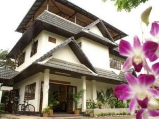 Trekker Camp Chiang Mai - Hostel,Chiang Mai>>Chang Khlan,2 star