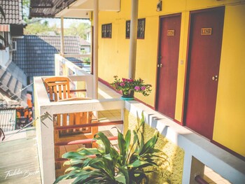 trekker camp chiang mai hostel