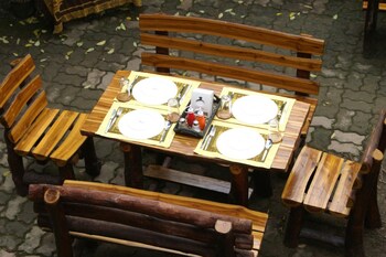 trekker camp chiang mai hostel