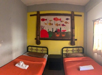 trekker camp chiang mai hostel