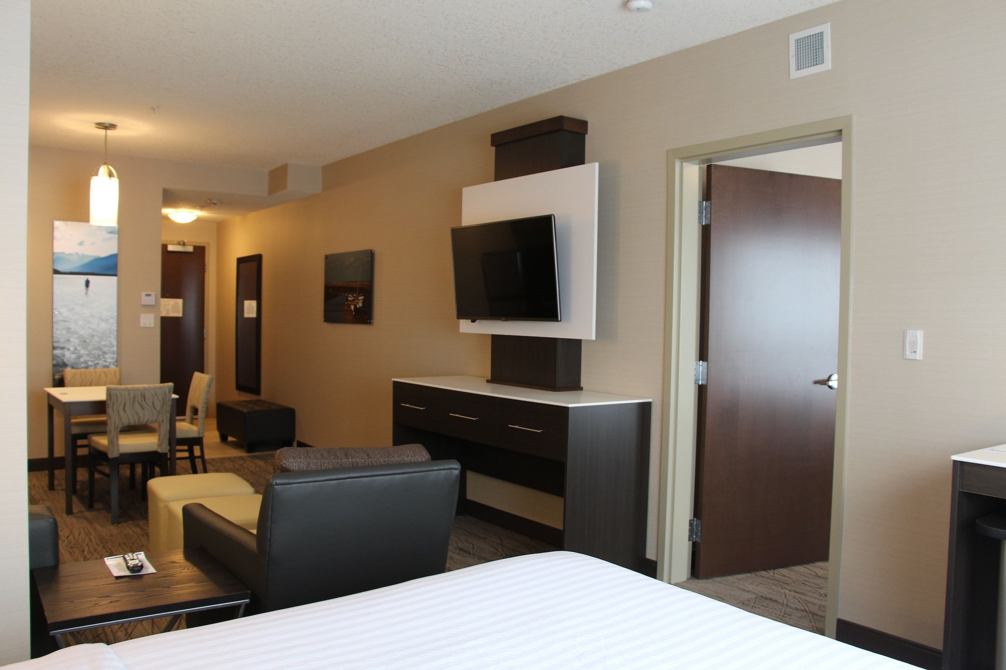 holiday inn express and suites cold lake by ihg
