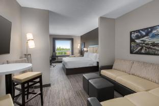 holiday inn express and suites cold lake by ihg