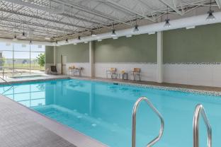 holiday inn express and suites cold lake by ihg
