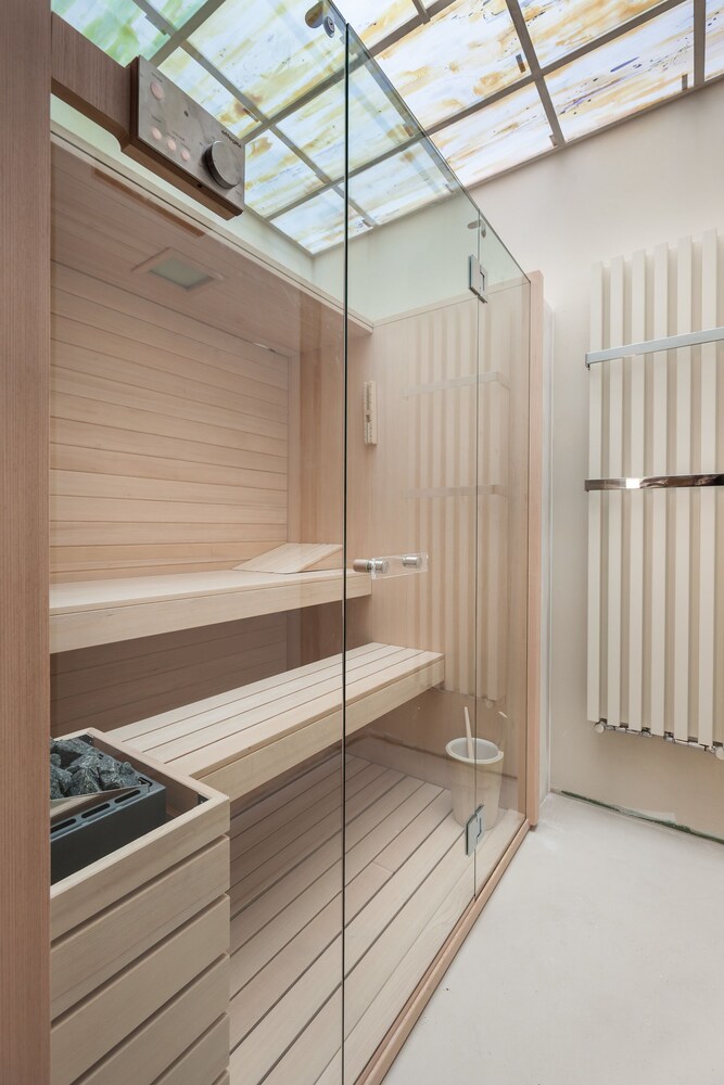 liassidi wellness suites