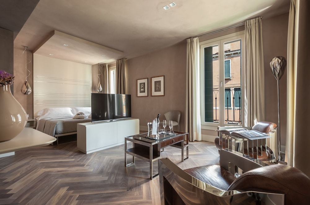 liassidi wellness suites