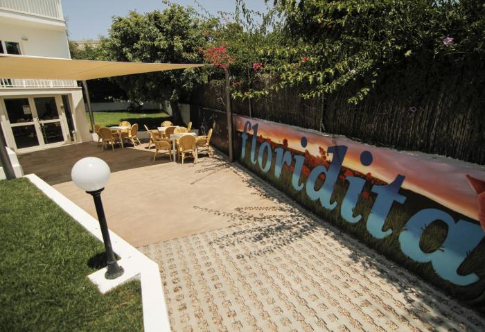 hostel floridita adults only