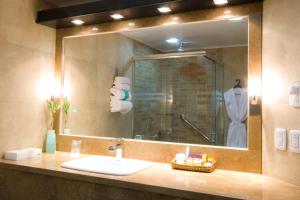 mercure alameda quito