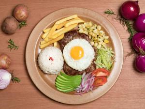 mercure alameda quito