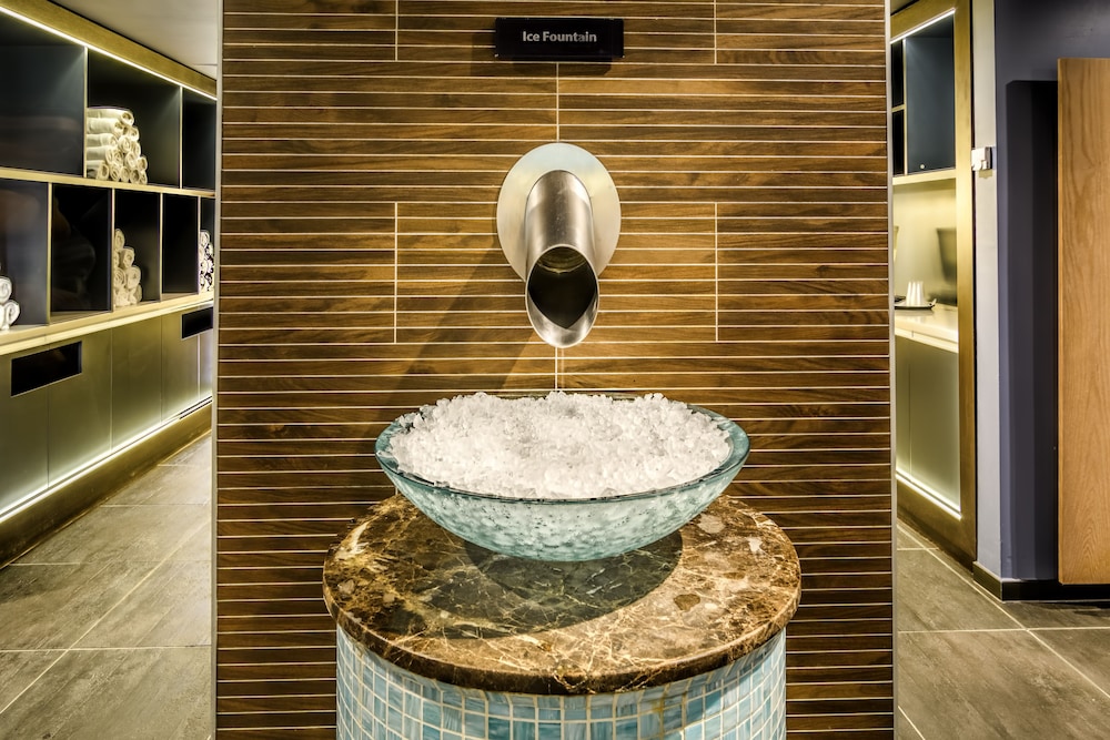 crowne plaza borjomi by ihg