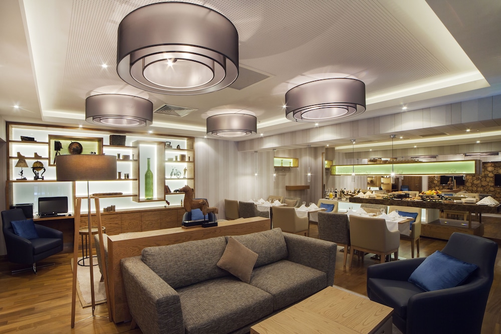 crowne plaza borjomi by ihg