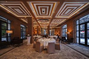 crowne plaza borjomi by ihg