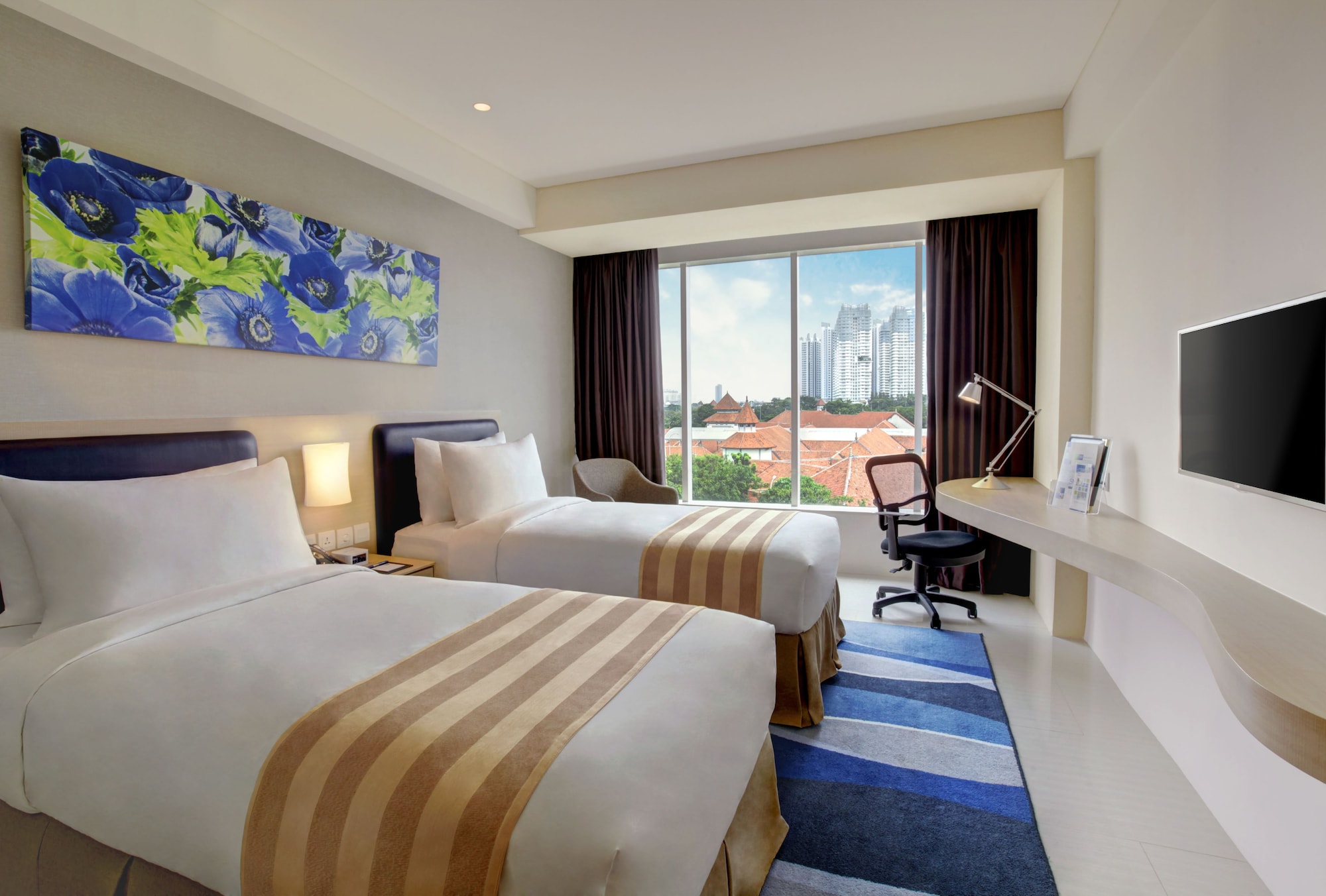 holiday inn express jakarta international expo by ihg