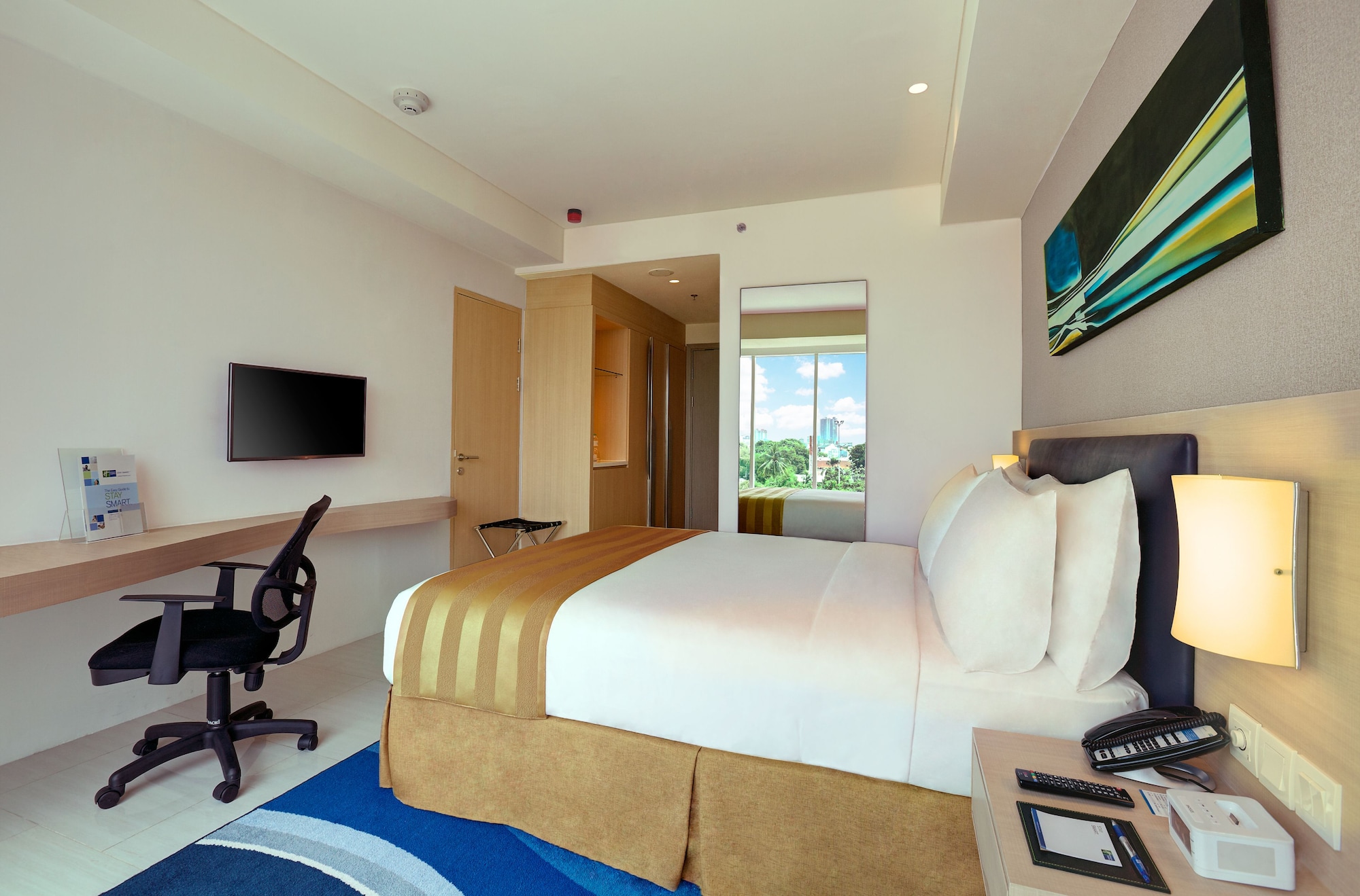 holiday inn express jakarta international expo by ihg