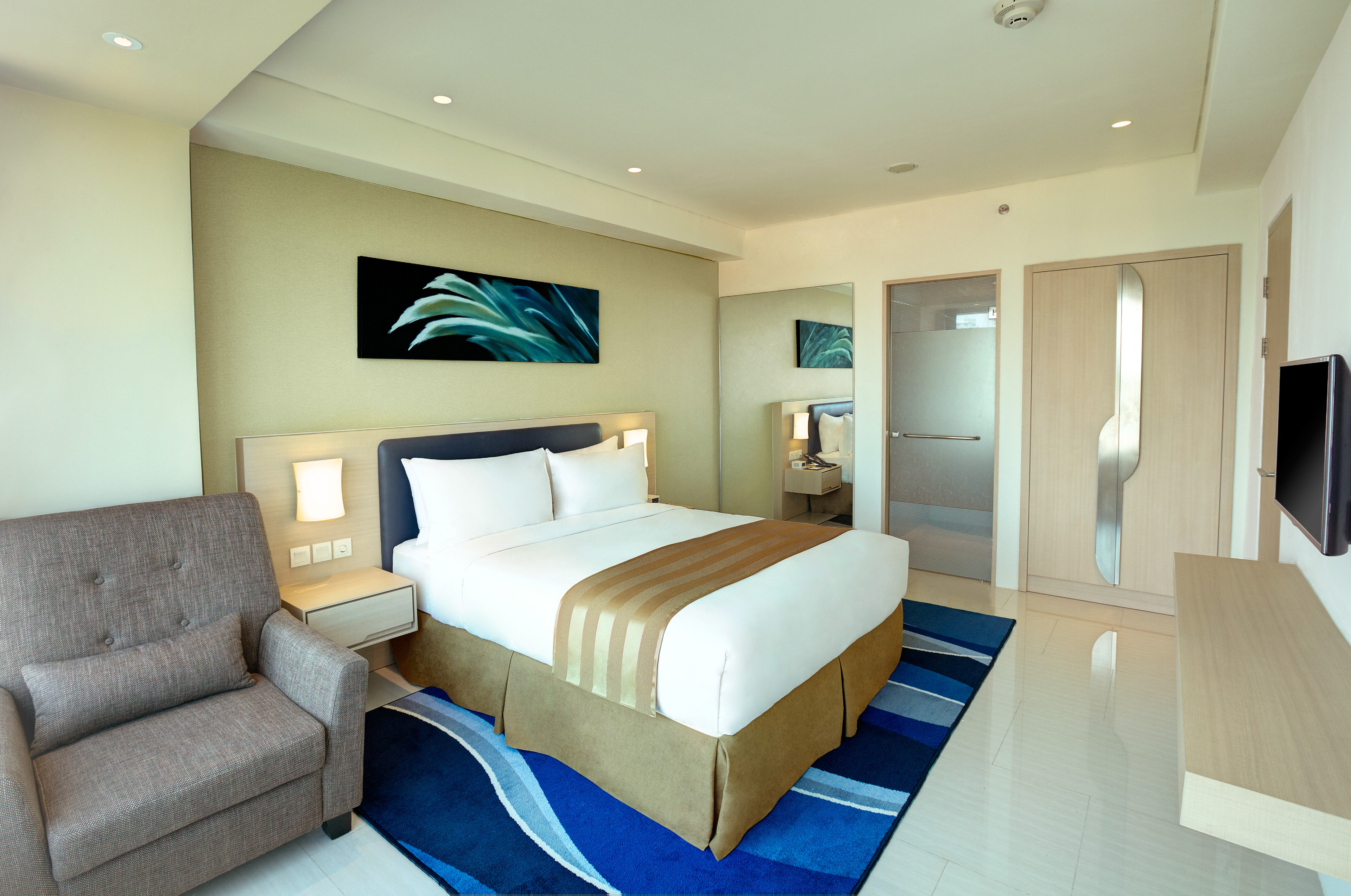 holiday inn express jakarta international expo by ihg
