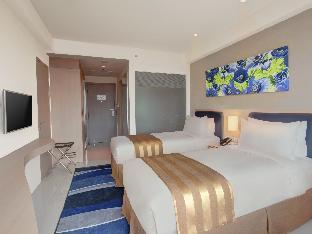 holiday inn express jakarta international expo by ihg