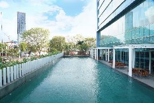 holiday inn express jakarta international expo by ihg