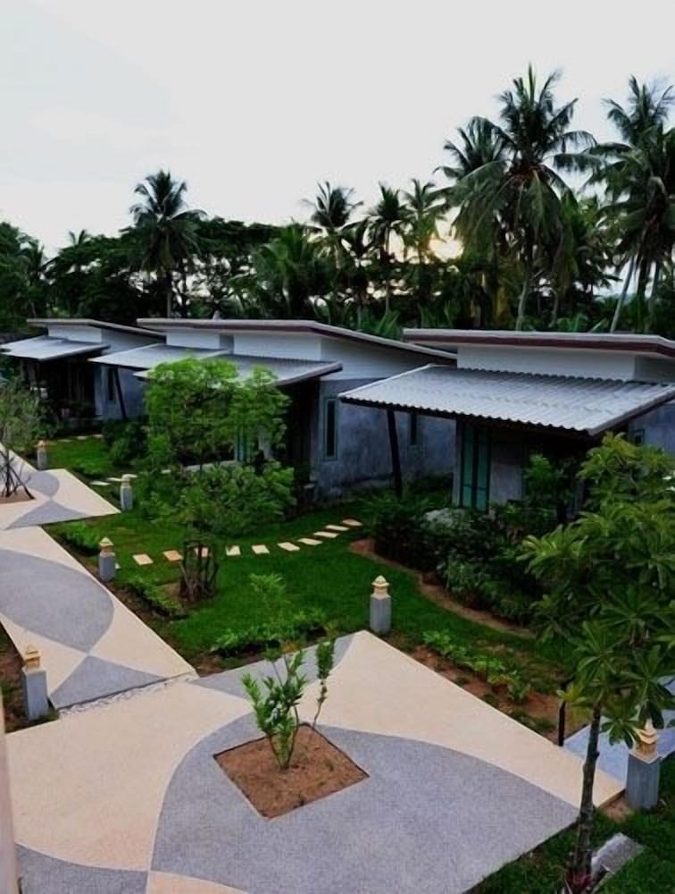 the gleam resort