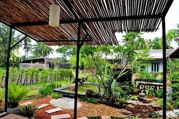 The Gleam Resort,Satun>>Hat Yai,4 star