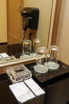 Hi Season Hotel,Mueang Songkhla>>Hat Yai,3 star