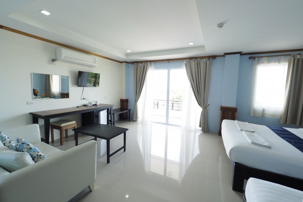 sea mountain khanom hotel