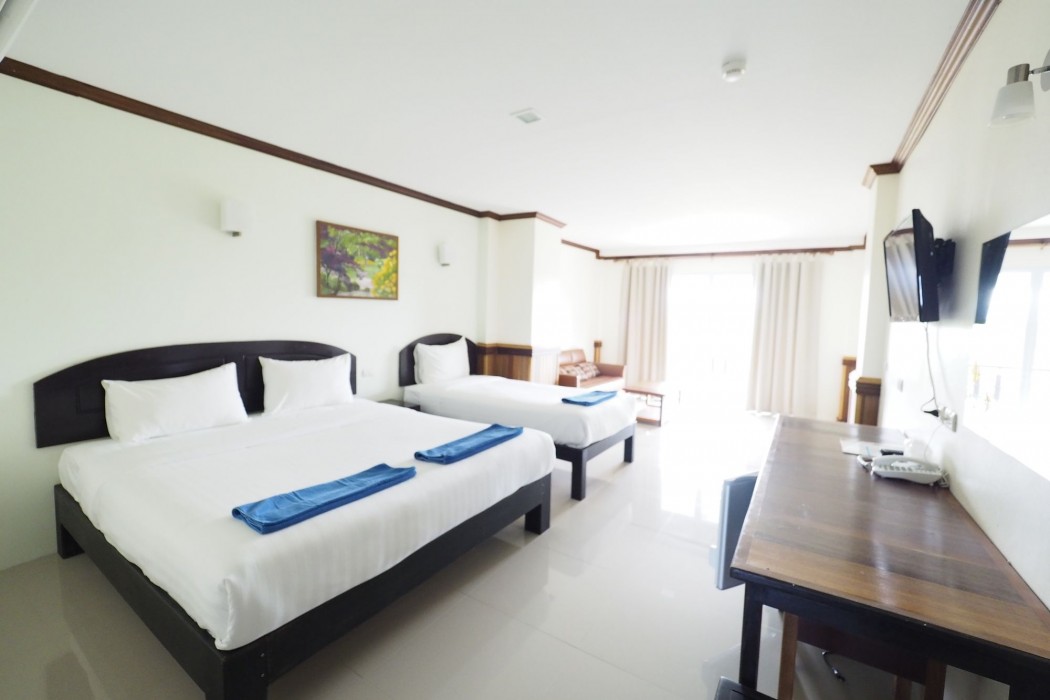 sea mountain khanom hotel