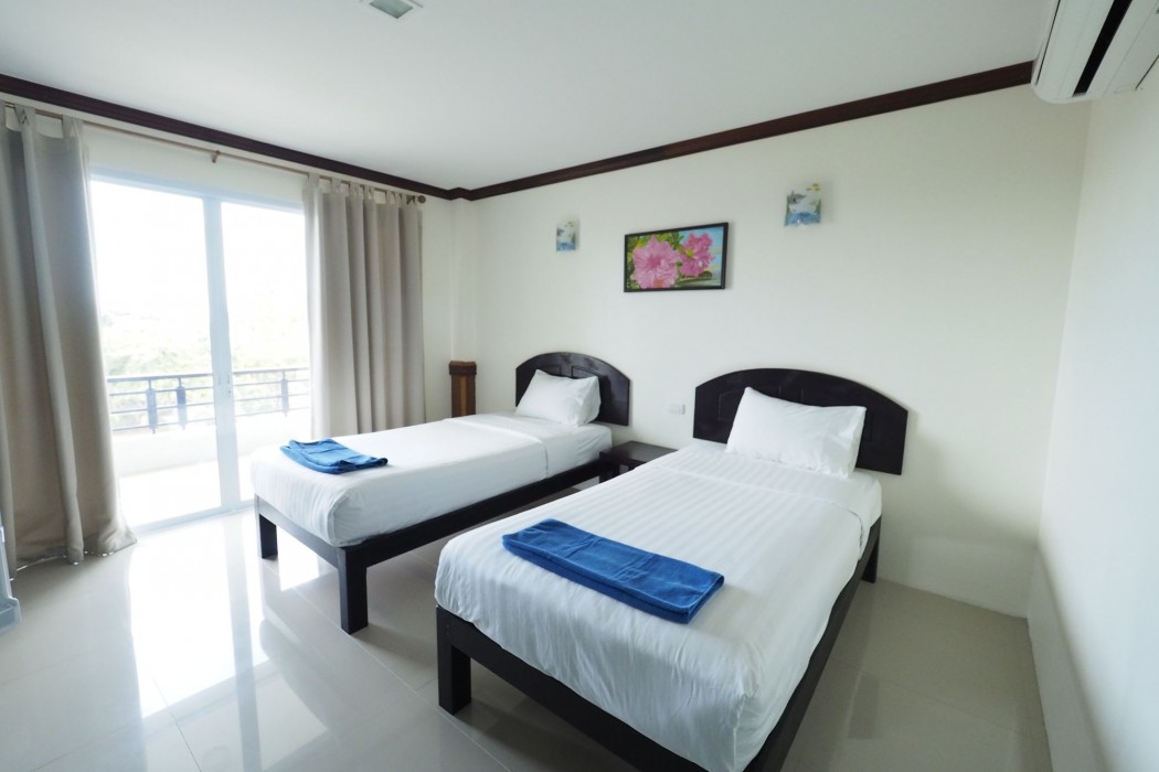 sea mountain khanom hotel