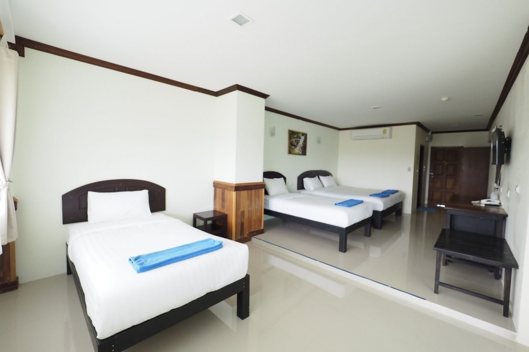 sea mountain khanom hotel