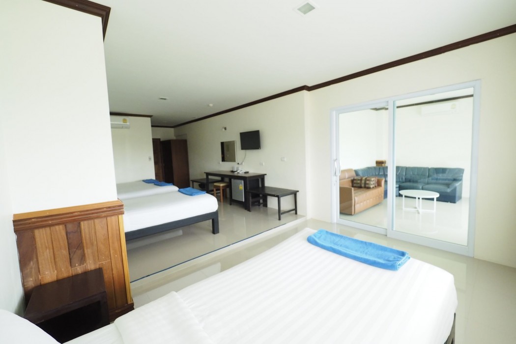 sea mountain khanom hotel
