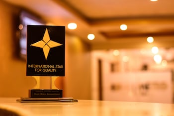 hotel metro international