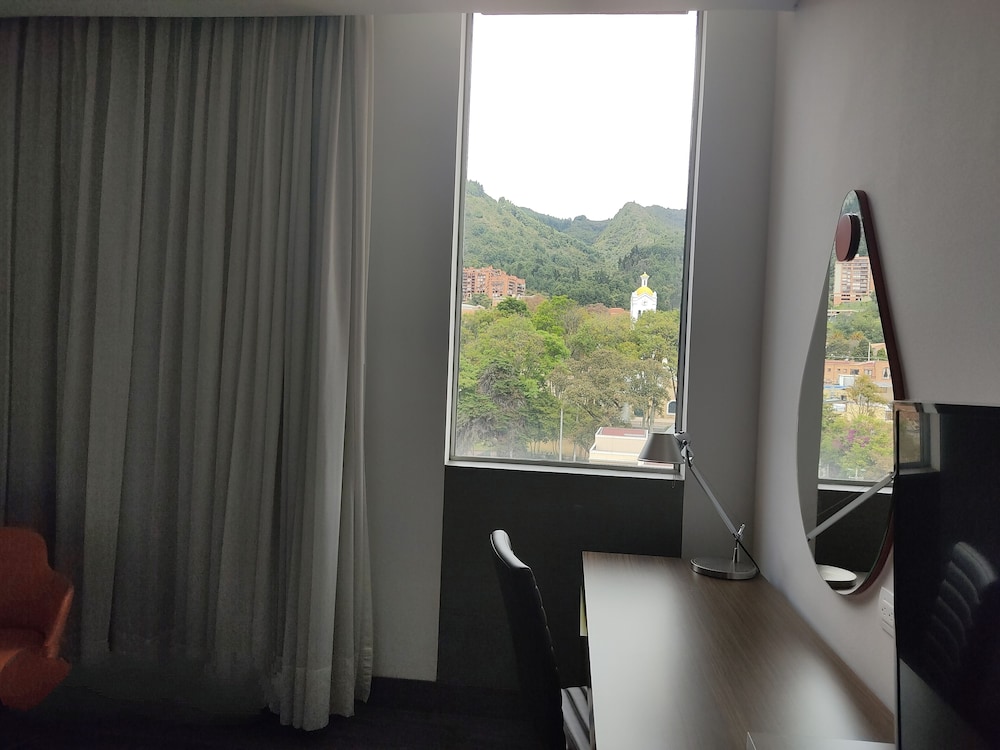 hampton by hilton bogota usaquen