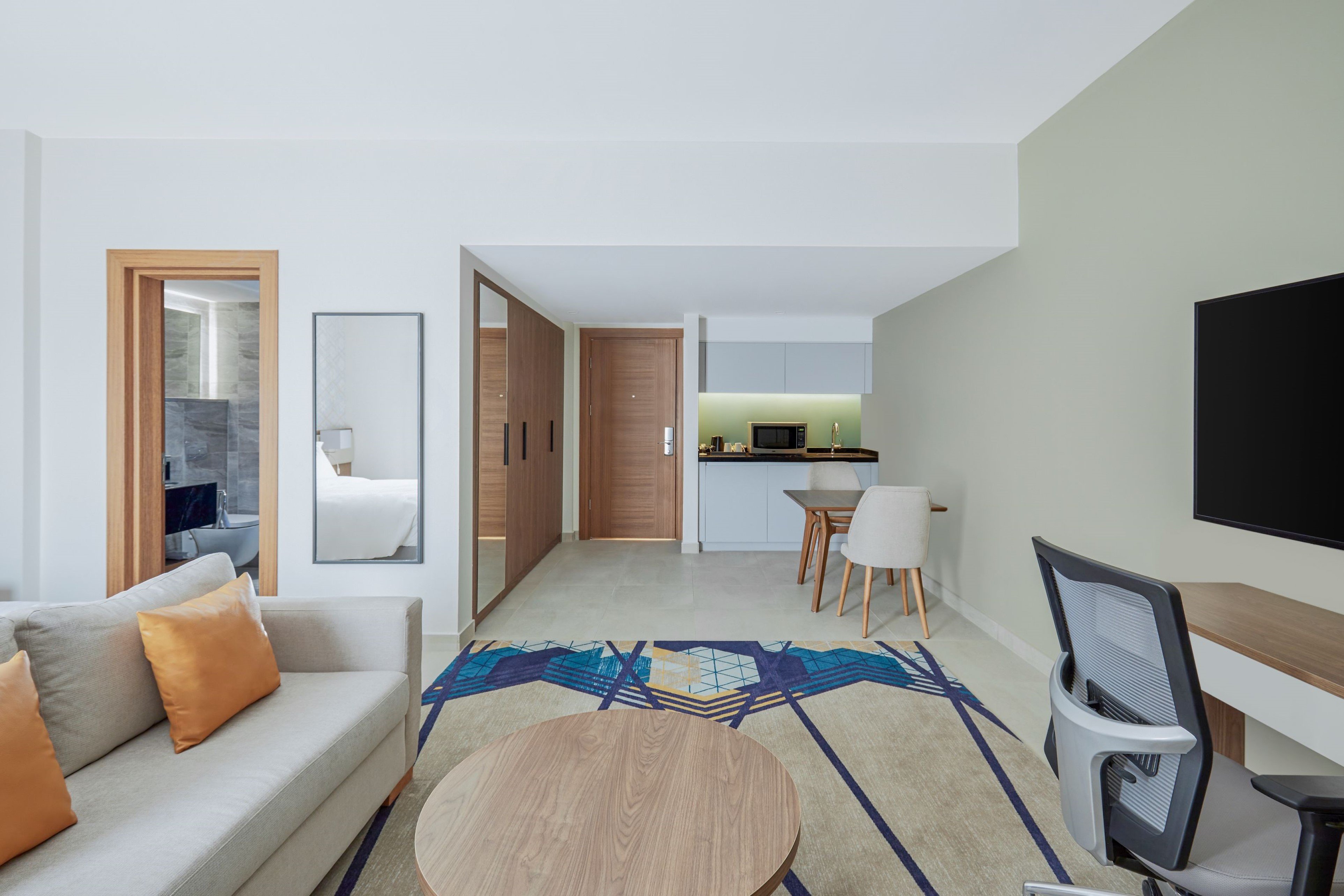 holiday inn tabuk by ihg