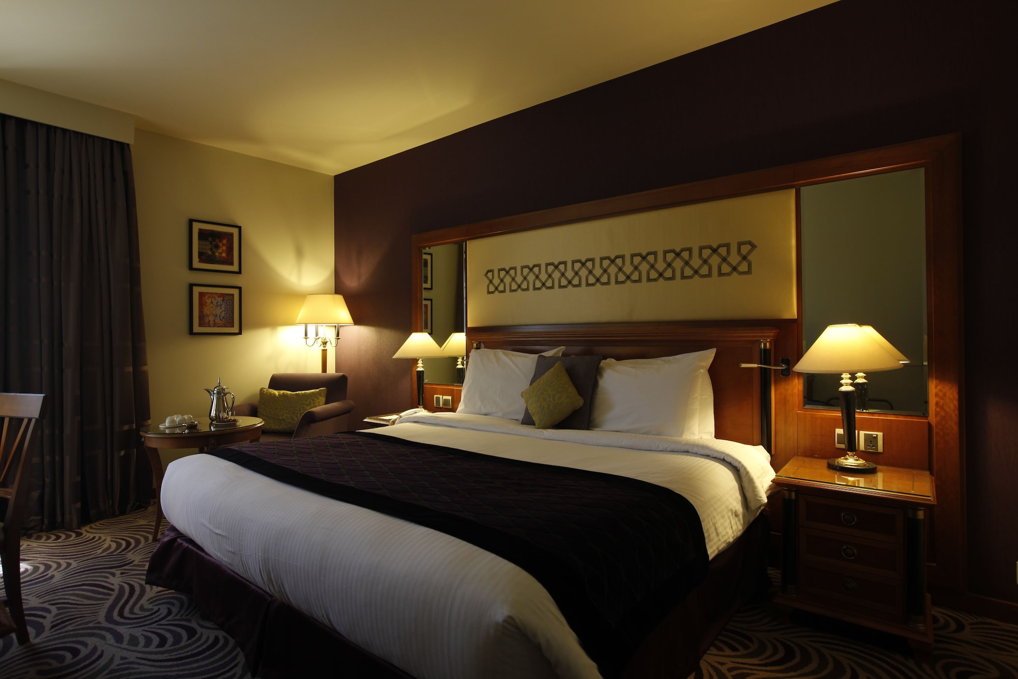 holiday inn tabuk by ihg