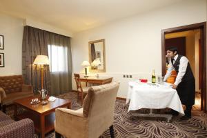 Holiday Inn Tabuk By Ihg,Western Province>>Tabuk,4 star