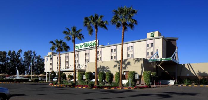 holiday inn tabuk by ihg