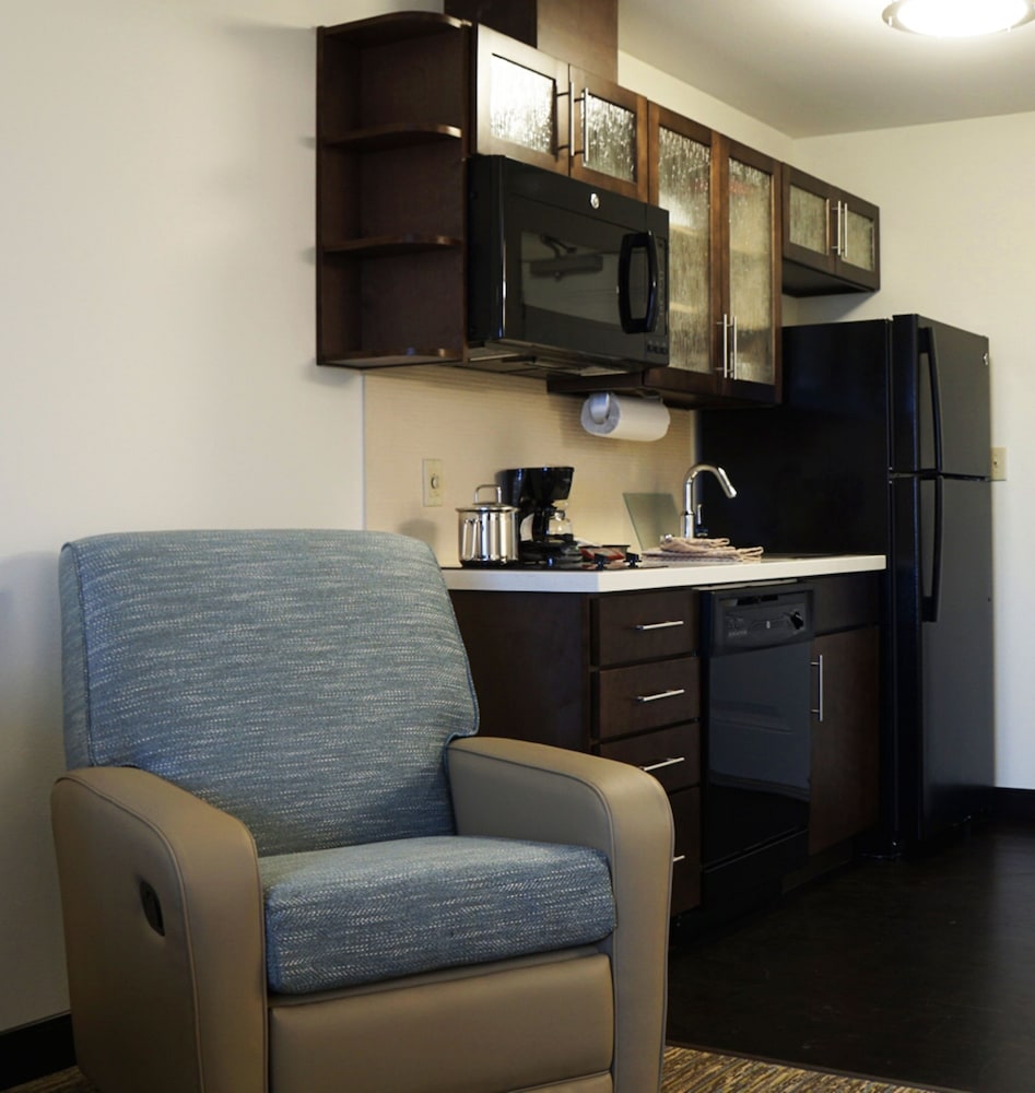 candlewood suites vancouver camas by ihg