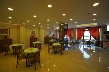 hotel villa marina