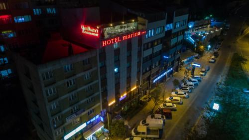 hotel villa marina