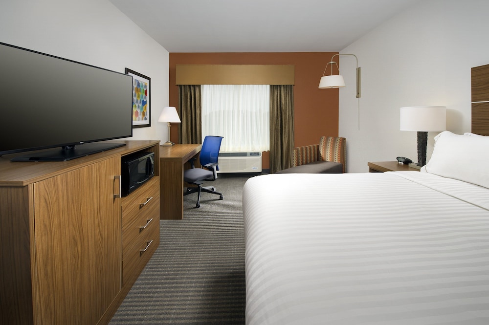 Holiday Inn Express & Suites Bay City By Ihg,Matagorda>>Bay City,3 star
