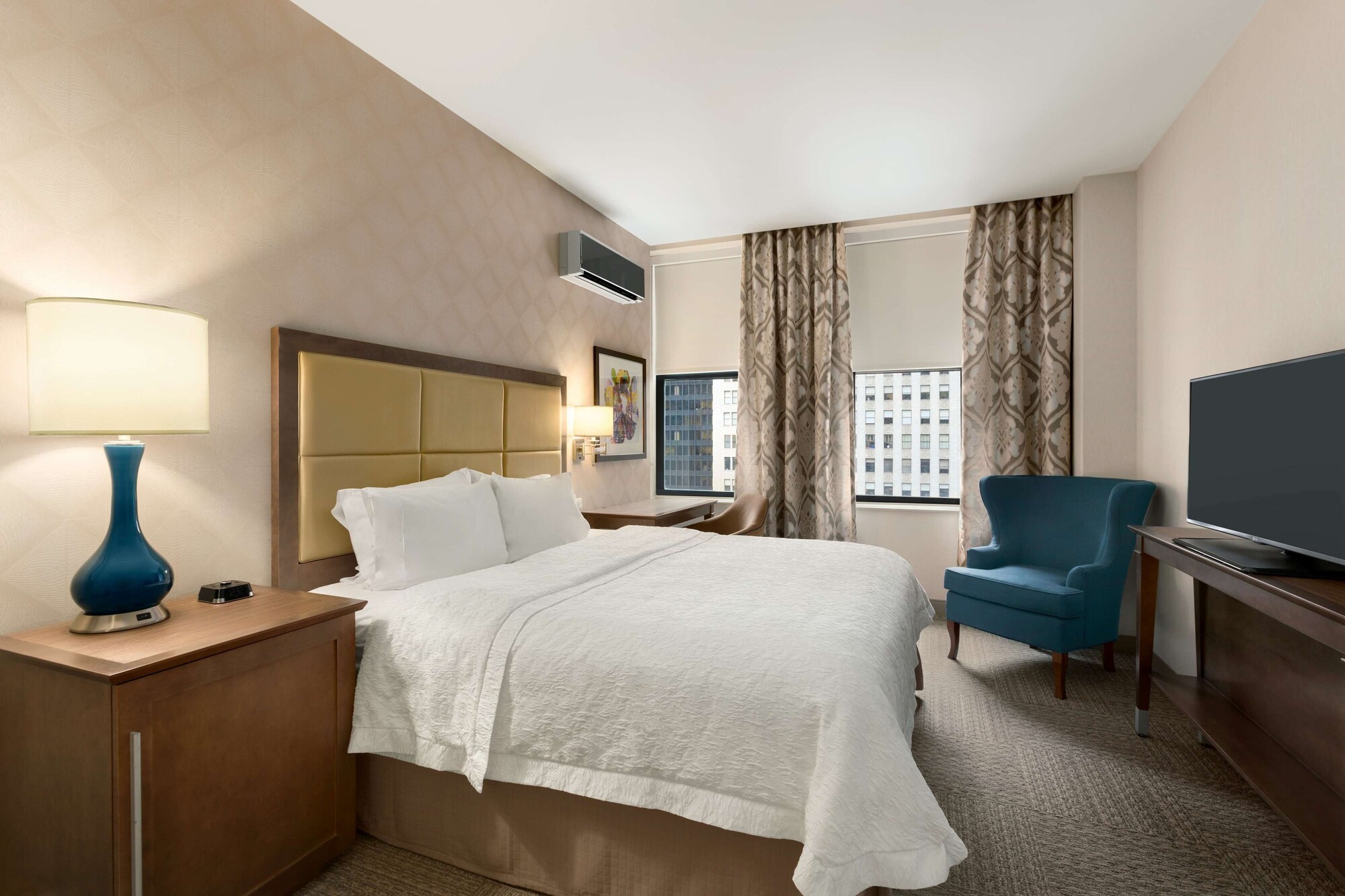 hampton inn chicago downtown n loop michigan ave