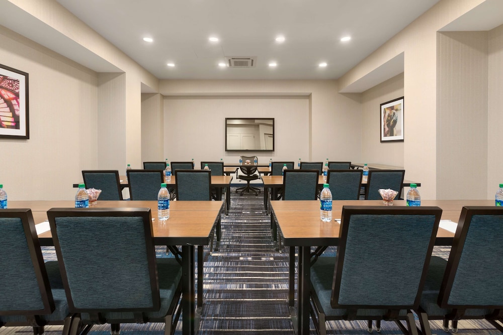 hampton inn chicago downtown n loop michigan ave