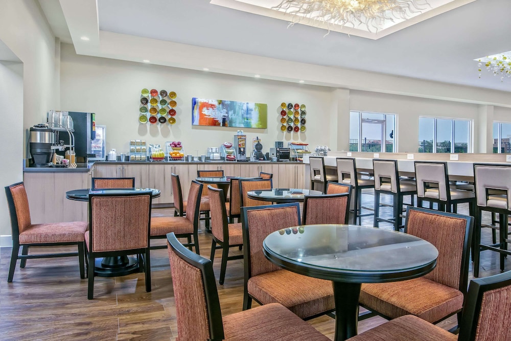 hawthorn extended stay by wyndham mcallen