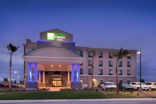 holiday inn express and suites bakersfield airport by ihg