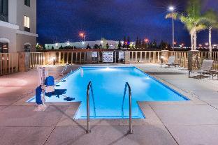 holiday inn express and suites bakersfield airport by ihg