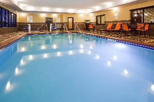 holiday inn express and suites davenport by ihg
