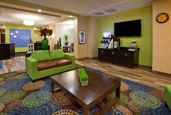 Holiday Inn Express & Suites Davenport By Ihg,Quad Cities>>Davenport,3 star