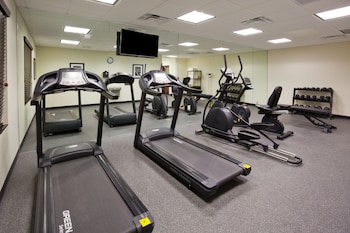 holiday inn express and suites davenport by ihg
